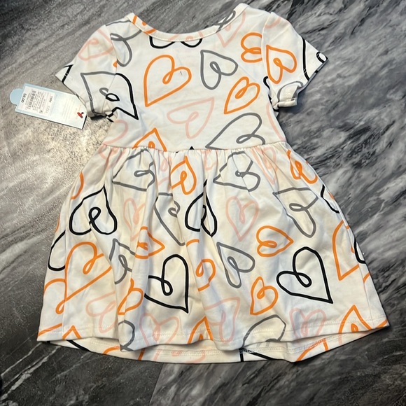 NWT cat and Jack heart dress with orange, pink, black, and grey hearts - Picture 4 of 4